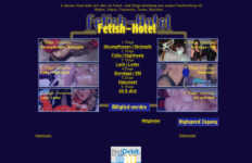 In diesem Hotel dreht sich alles um Fetish. Jede Etage beherbergt eine andere Fetisch richtung mit Bildern, Videos, Fotostories, Texten, Berichten ....